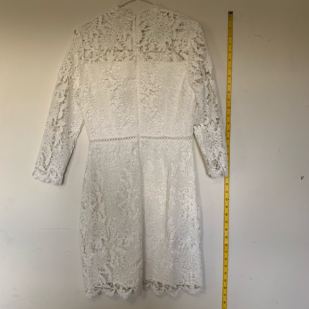 J.O.A. JOA White all over laced dress 👗